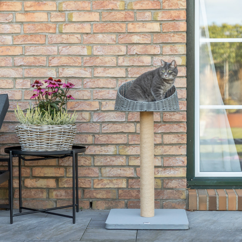 TRIXIE Outdoor Kratzbaum Amalia